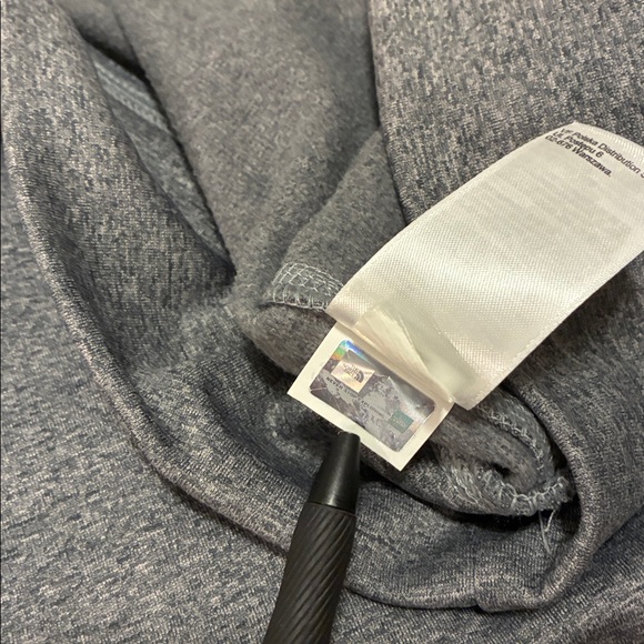 North Face crew neck sweatshirt - Picture 6 of 12